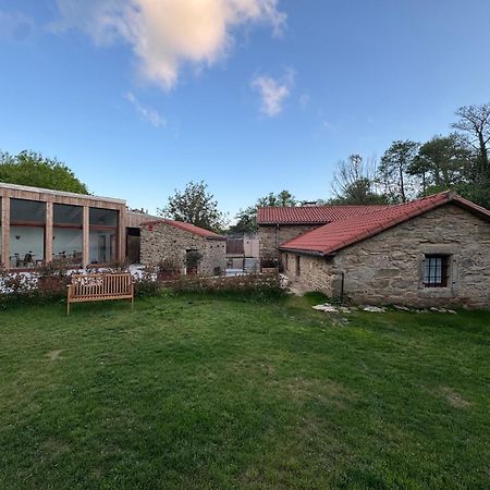 Luar Do Sarela & Suites Conjo 외부 사진